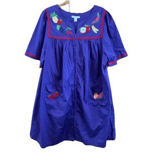 Go Softly Patio Dress Purple Embroidered Pockets 1X Fruit Muumuu Full Zip